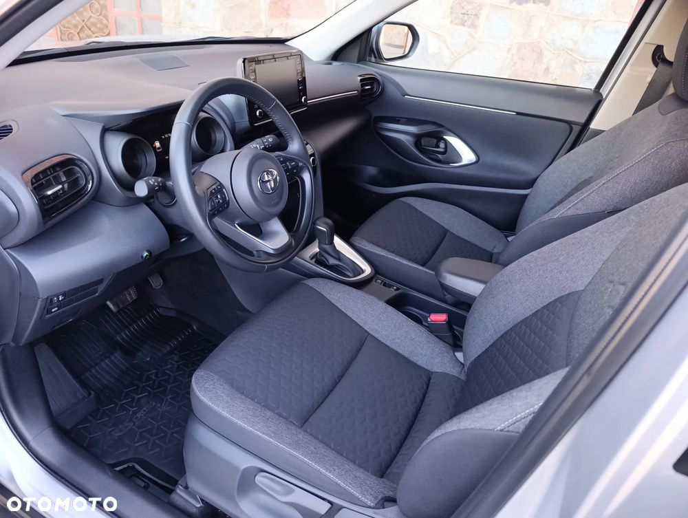 Toyota Yaris Cross Hybrid 1.5 Comfort - 18