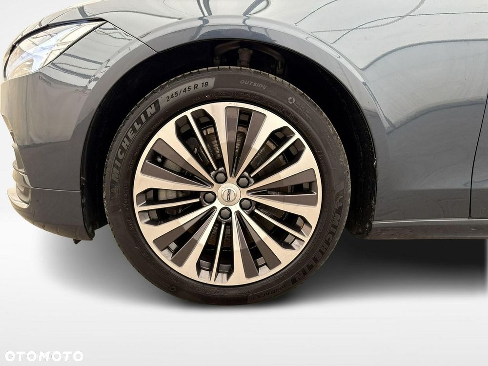 Volvo S90 - 23