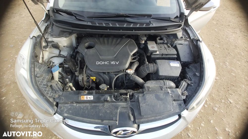 Hyundai Elantra 1.6 MPi Highway Heat+ - 21