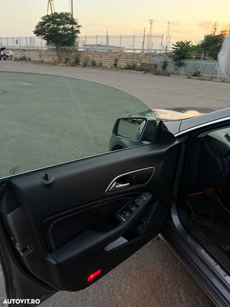 Mercedes-Benz CLA 220 d Aut. - 6