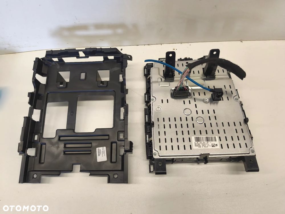 WYŚWIETLACZ RADIA NAWIGACJI RADIO DUŻY TABLET 280909742R RENAULT MEGANE IV - 3