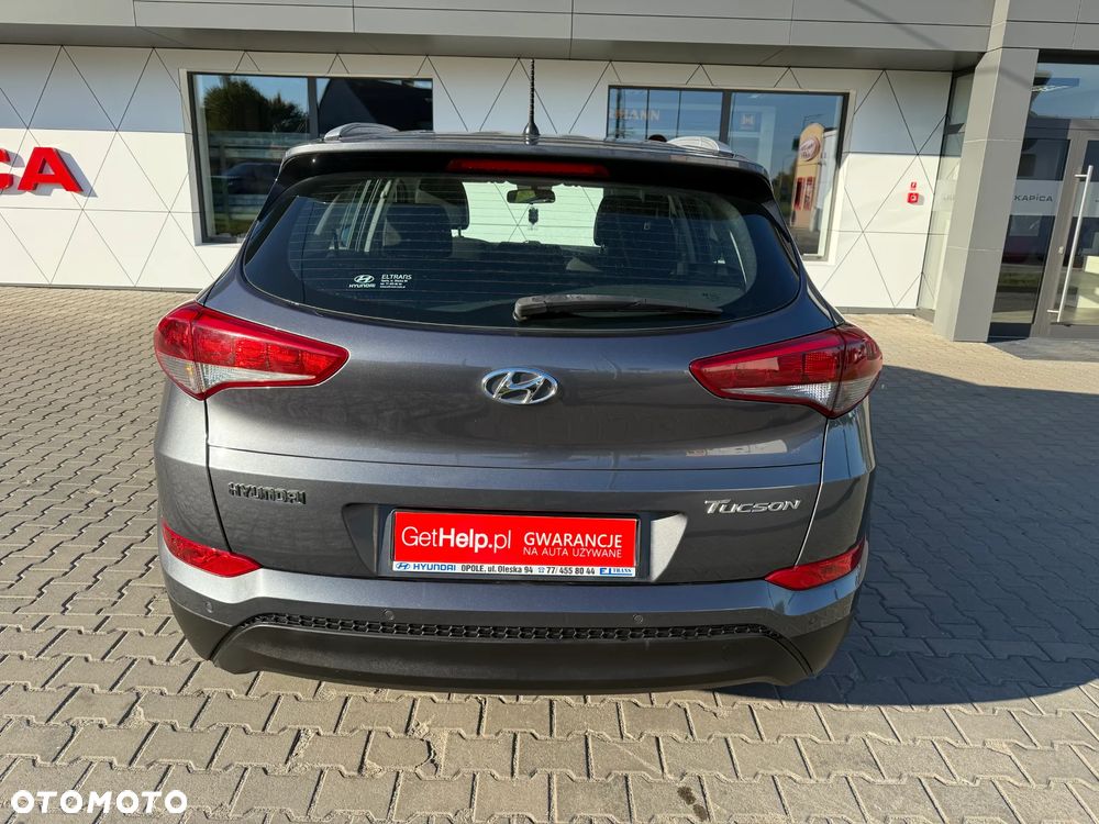 Hyundai Tucson 1.6 GDI BlueDrive GO 2WD - 33