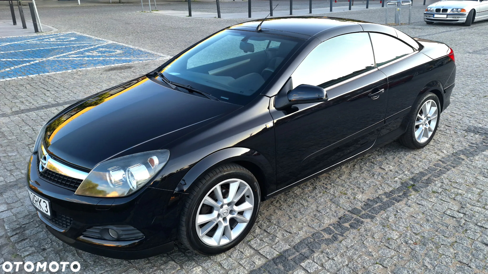 Opel Astra TwinTop 1.8 Enjoy - 6