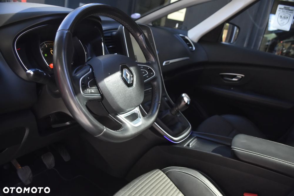 Renault Grand Scenic Energy TCe 130 S&S LIMITED - 27