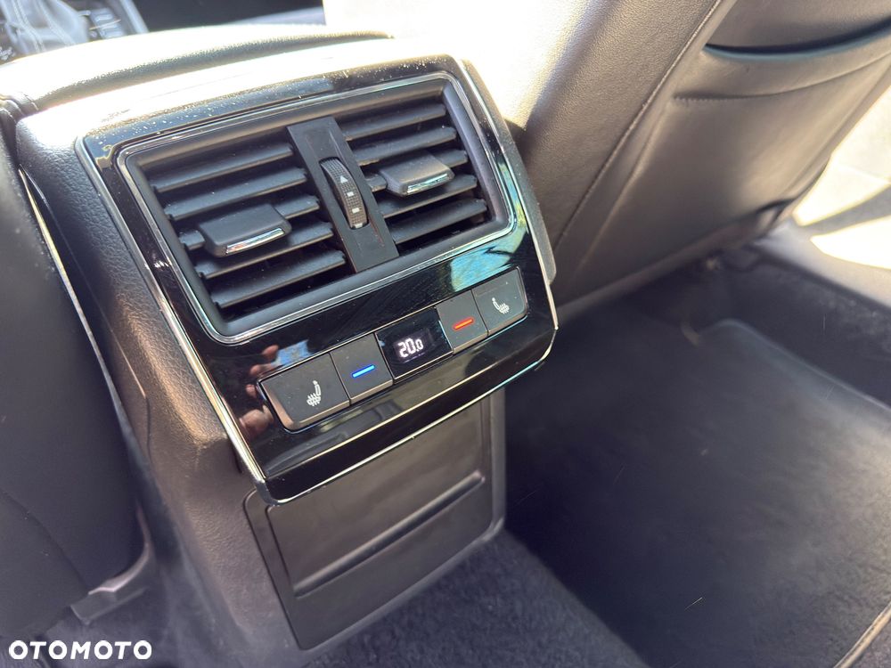 Skoda Superb 2.0 TSI 4x4 Sportline DSG - 35