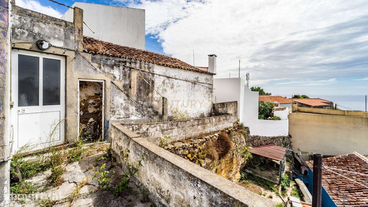 Moradia para remodelar com vista, em Ribeirinha - Ilha Terceira - Grande imagem: 4/9