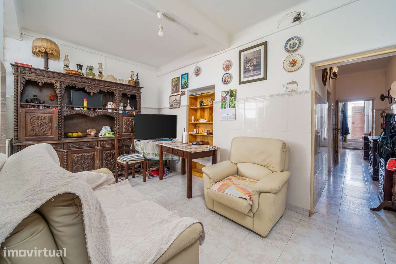 Moradia bifamiliar T5+2 em Portimão - Grande imagem: 5/39