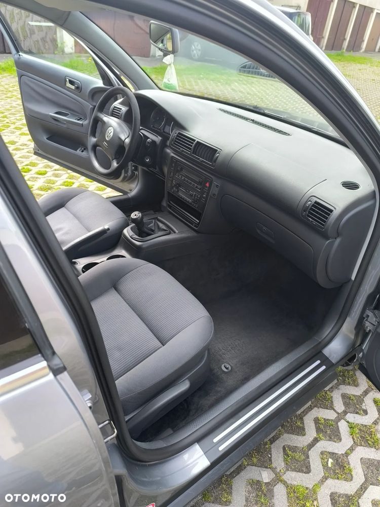 Volkswagen Passat - 6