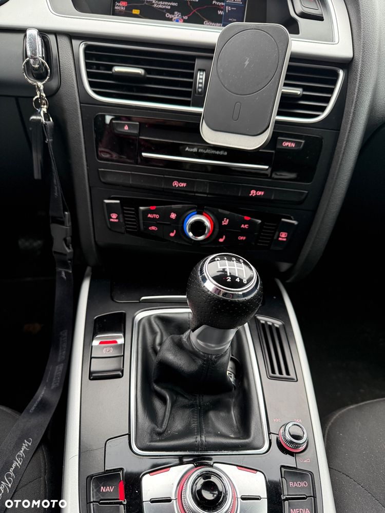 Audi A4 Avant 2.0 TDI - 21