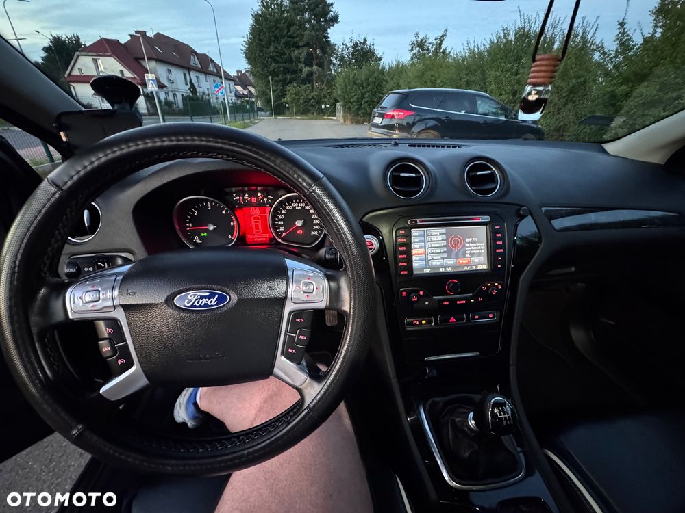 Ford Mondeo 2.0 TDCi Ghia - 18