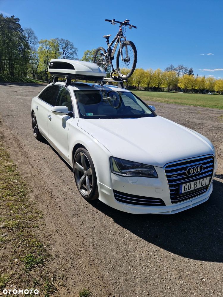 Audi A8 4.2 FSI L Quattro - 1