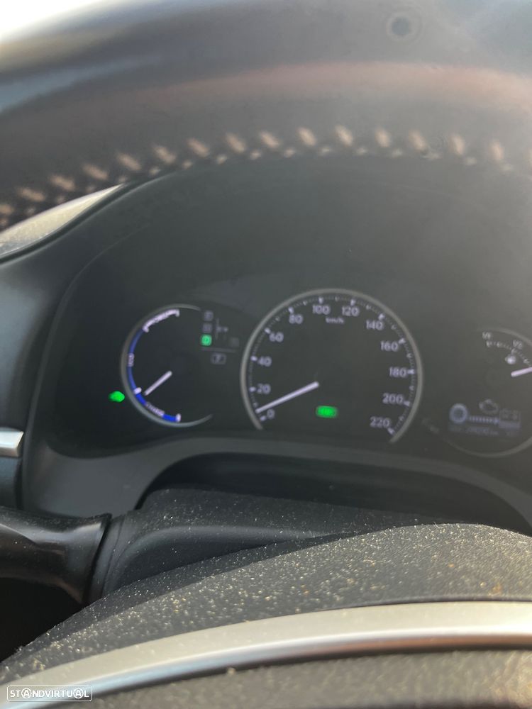 Lexus CT 200h - 7