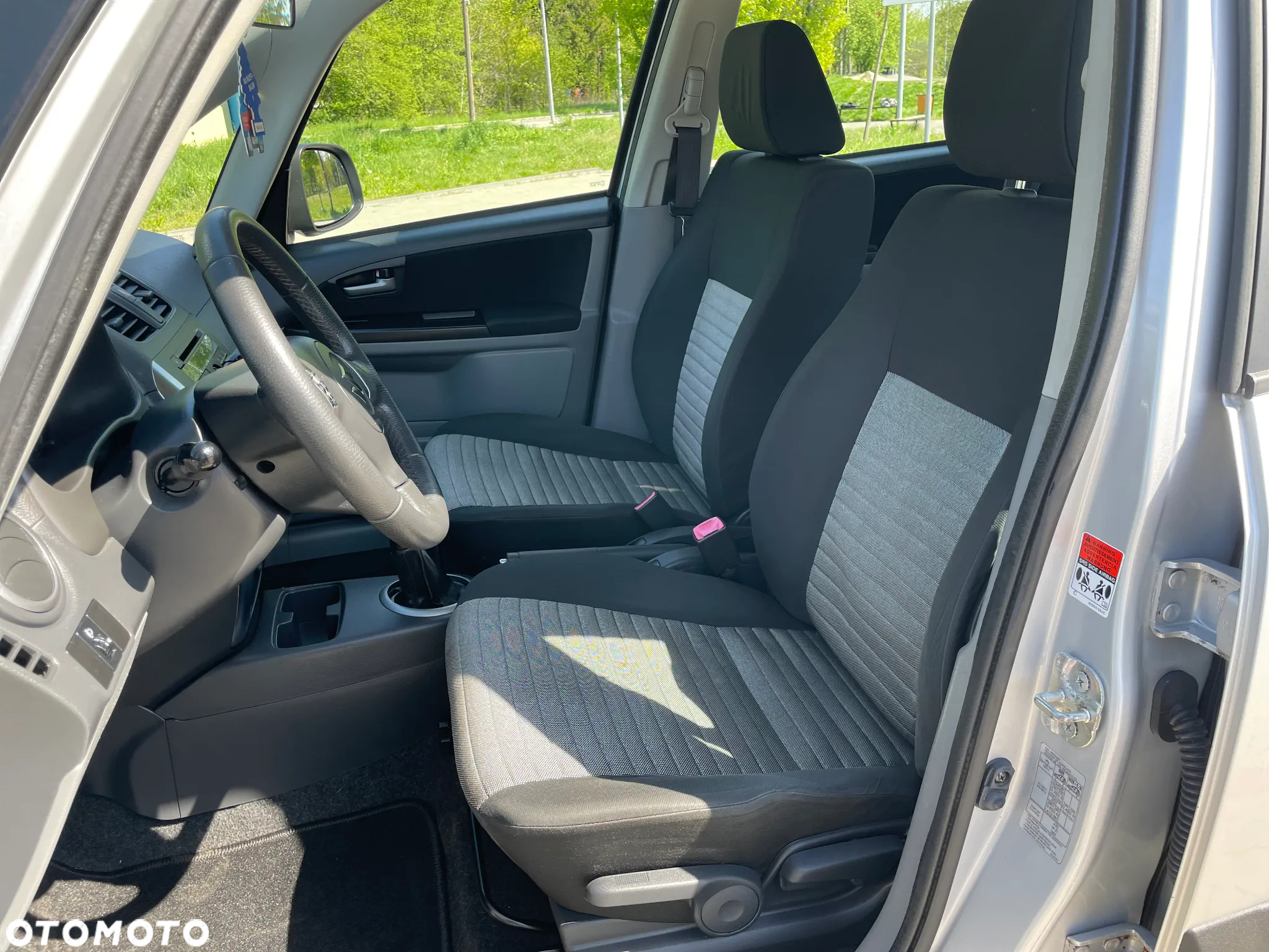 Suzuki SX4 1.6 Comfort 4WD - 25