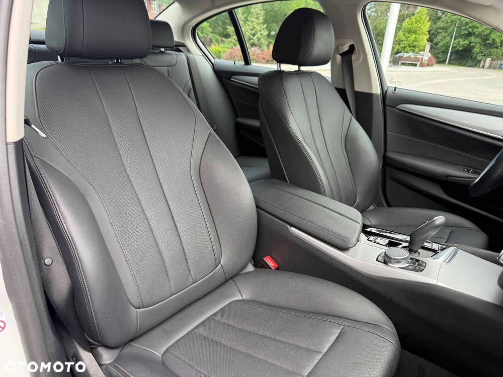 BMW Seria 5 518d mHEV Business Edition - 20