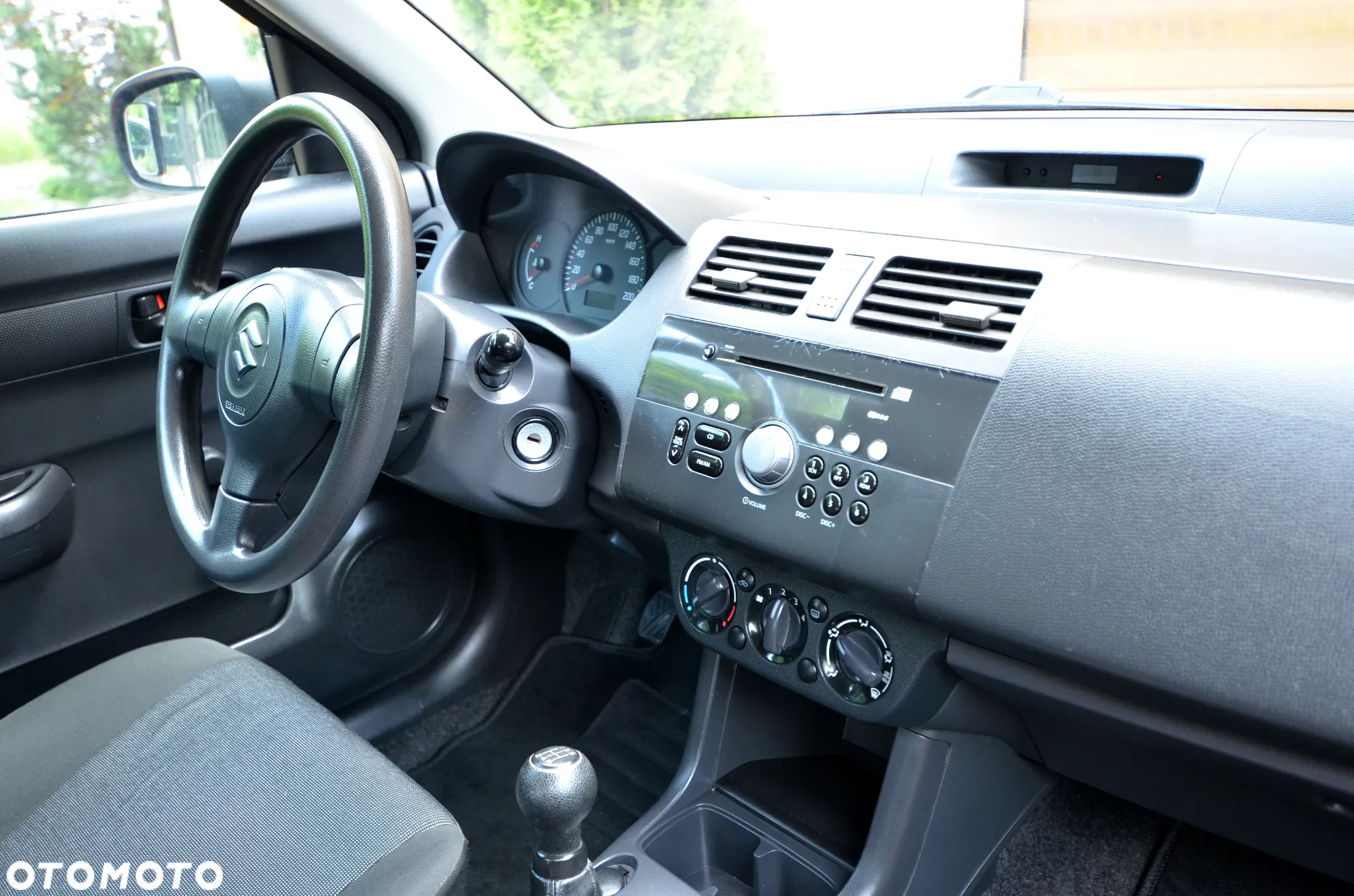 Suzuki Swift 1.3 Classic - 7