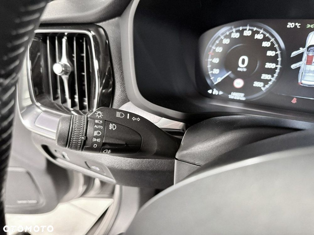 Volvo V60 D3 SCR Inscription - 39
