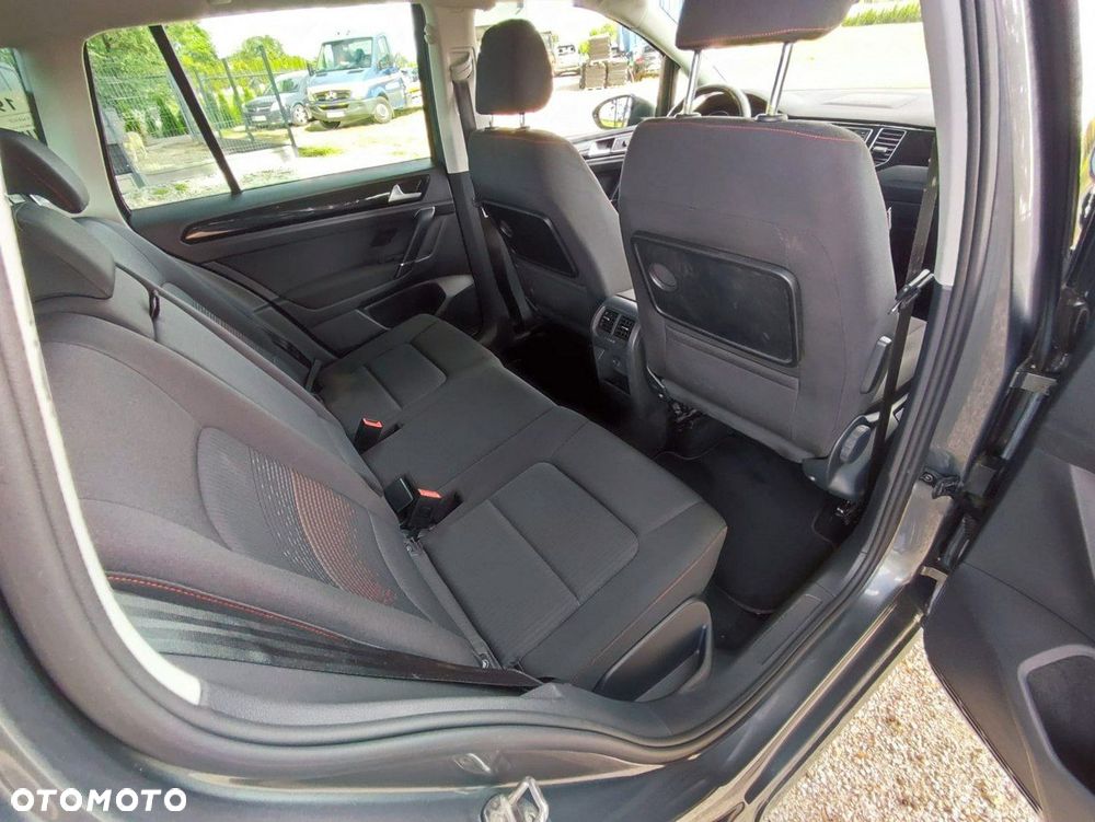 Volkswagen Golf Sportsvan - 16