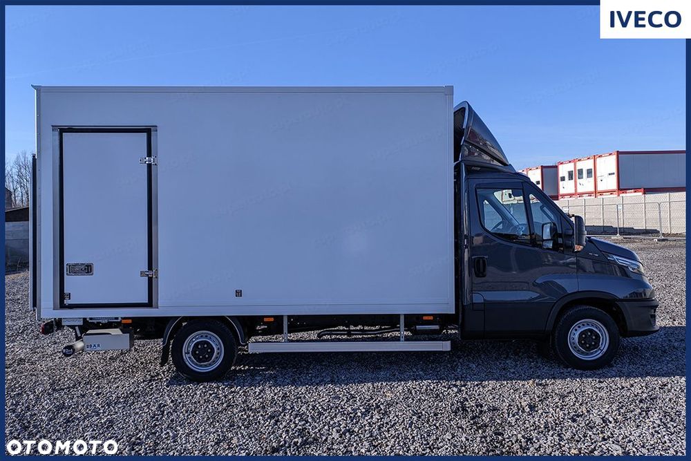 Iveco Daily 35S18 Kontener 8EP + Winda 3.0 180KM - 14