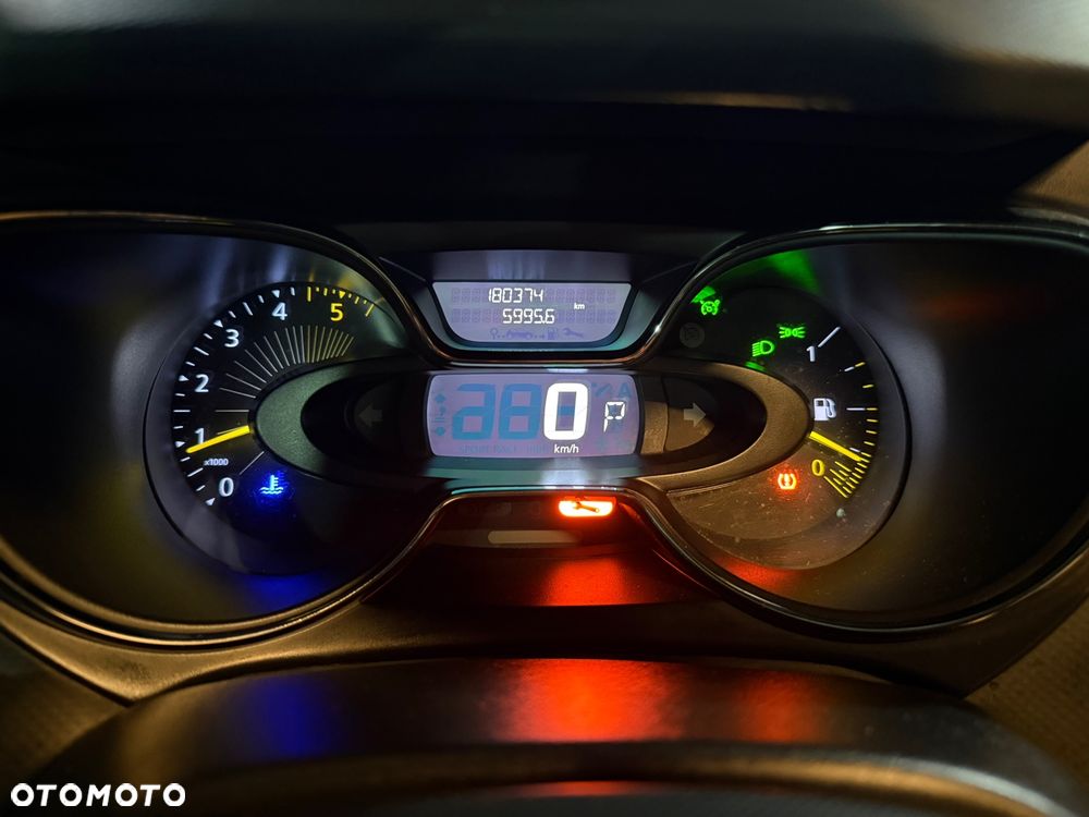 Renault Captur dCi 90 EDC Dynamique - 14