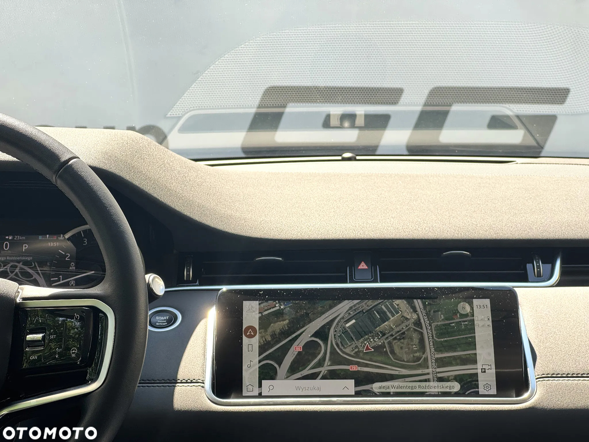 Land Rover Range Rover Evoque P200 SE - 11