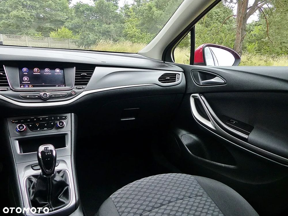 Opel Astra 1.2 T Edition S&S - 37