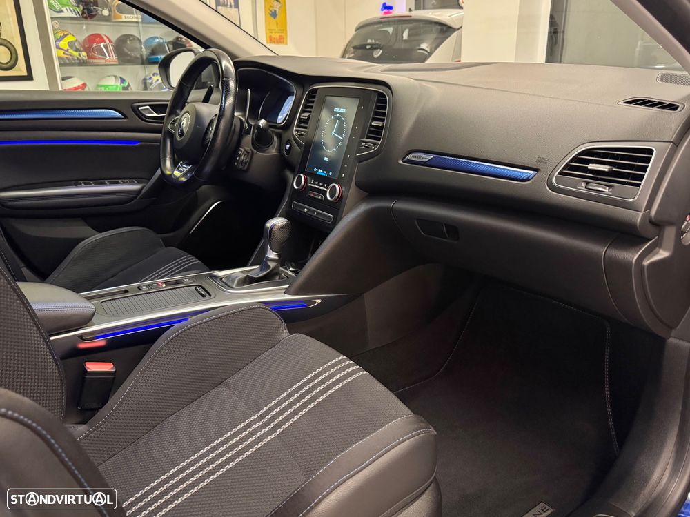 Renault Mégane Sport Tourer 1.6 dCi GT EDC - 27