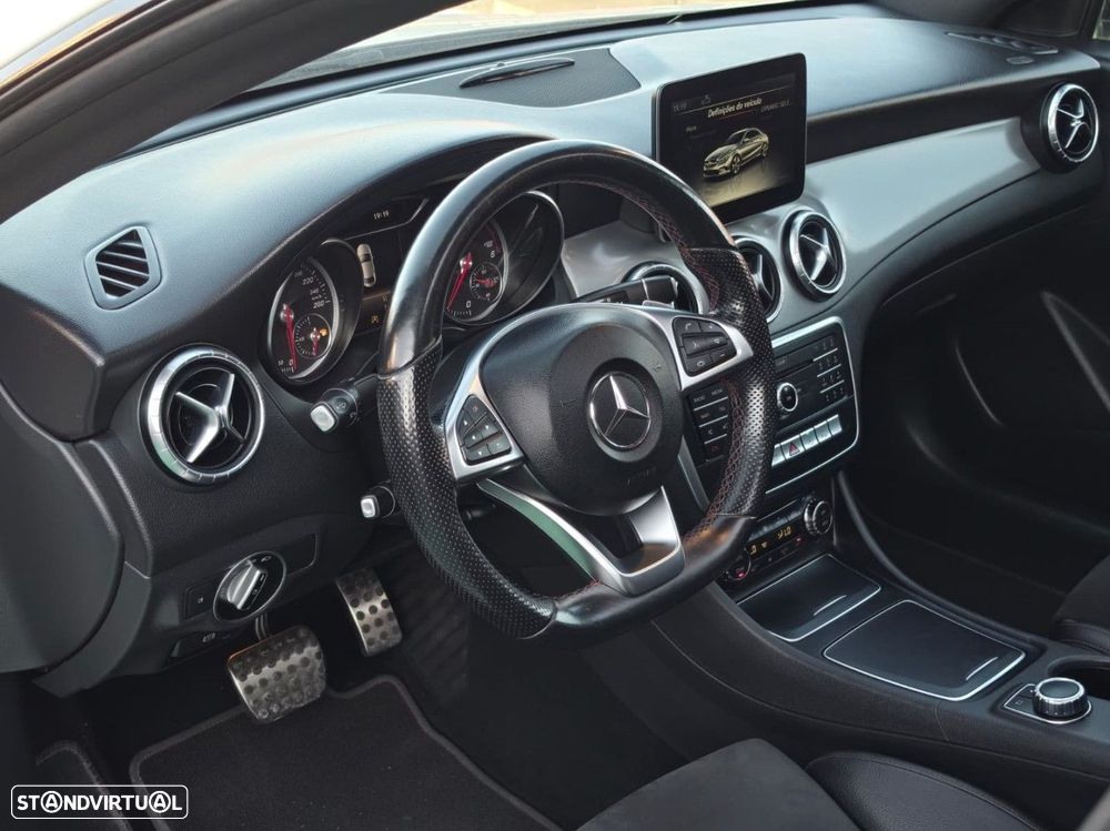 Mercedes-Benz CLA 220 - 7