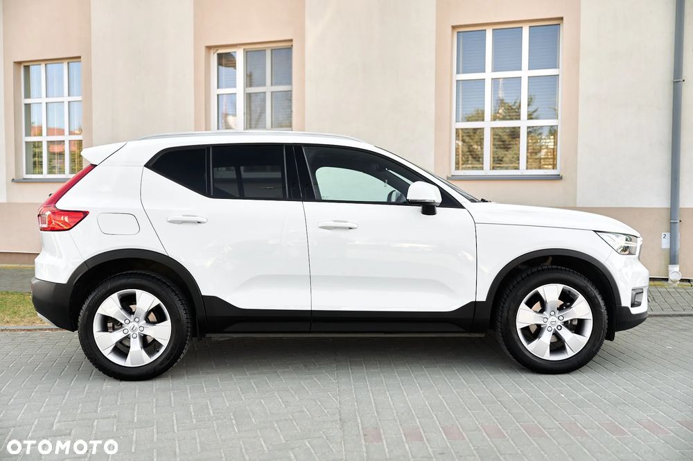 Volvo XC 40 T3 Momentum Pro - 18