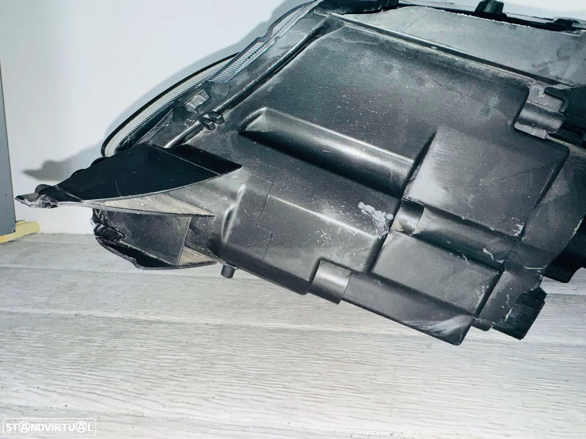 Farol Direito Peugeot 2008 (Led) - 2016 / 2019 - 7