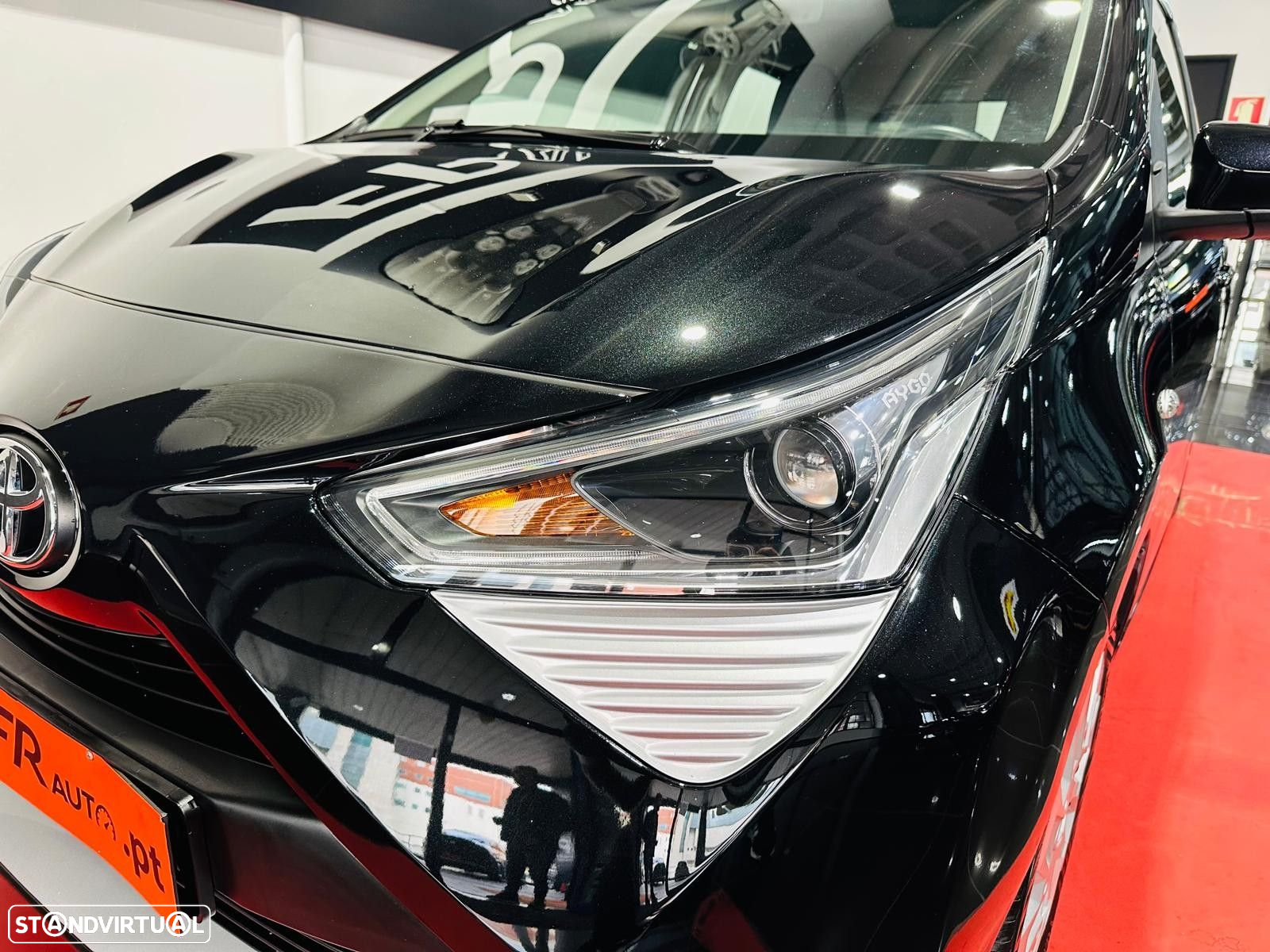 Toyota Aygo 1.0 X-Plus - 21