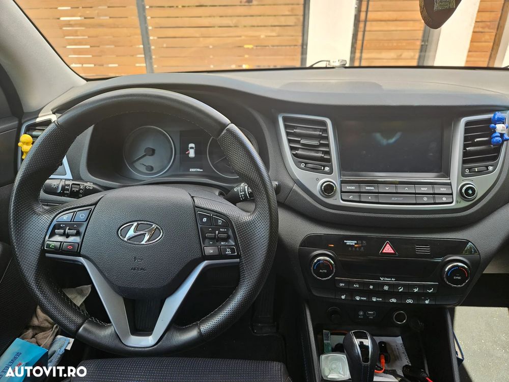Hyundai Tucson 2.0 CRDI 4WD 6AT Luxury+ - 6