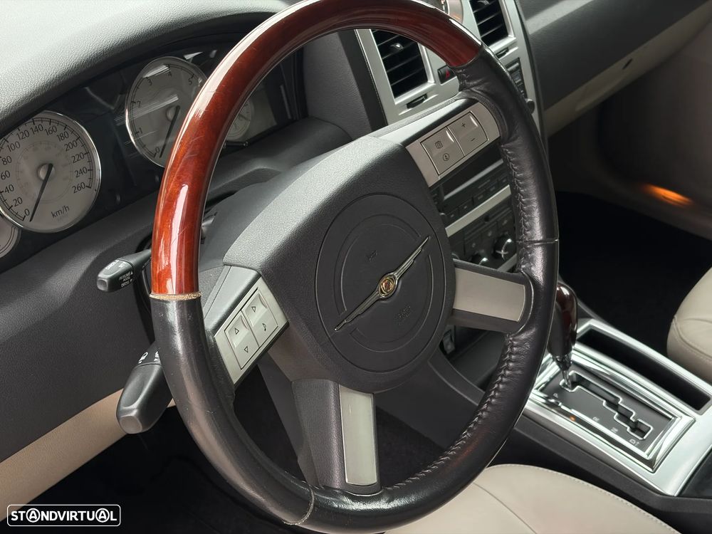 Chrysler 300 C 3.0 CRD - 31
