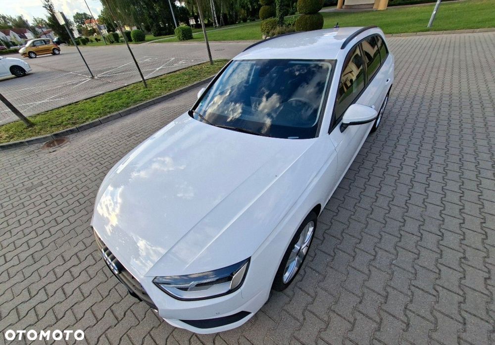 Audi A4 Avant - 4