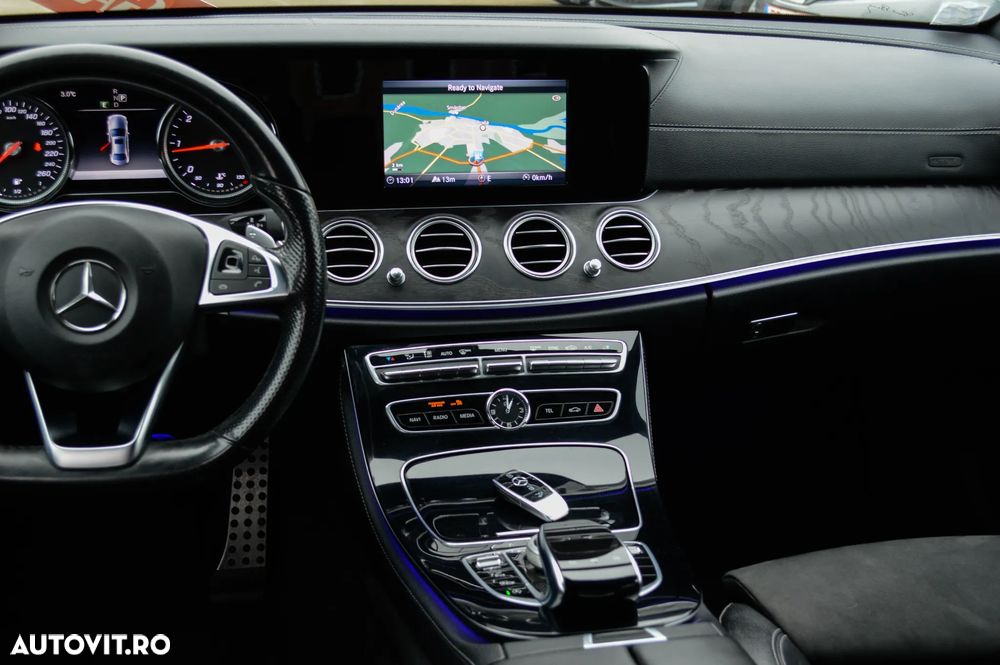 Mercedes-Benz E 220 d 9G-TRONIC AMG Line - 38