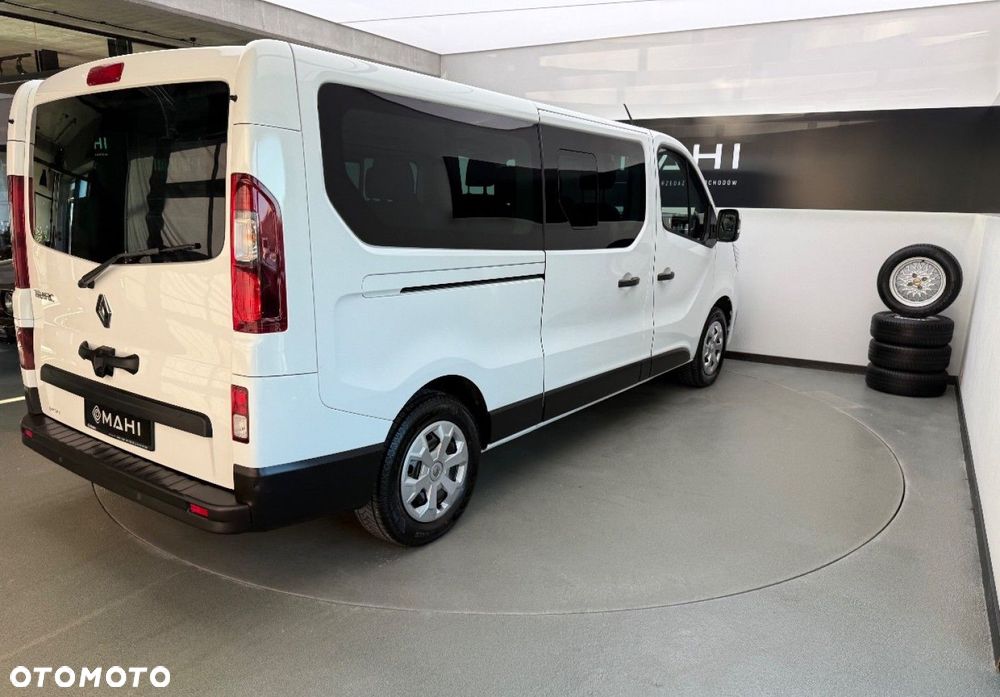 Renault Trafic - 11