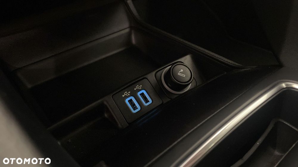 Ford Mondeo 2.0 EcoBlue Titanium - 22