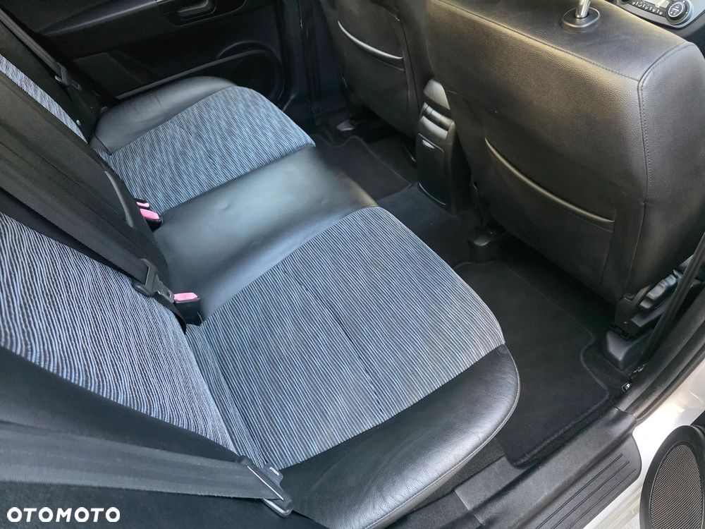 Kia Ceed - 26