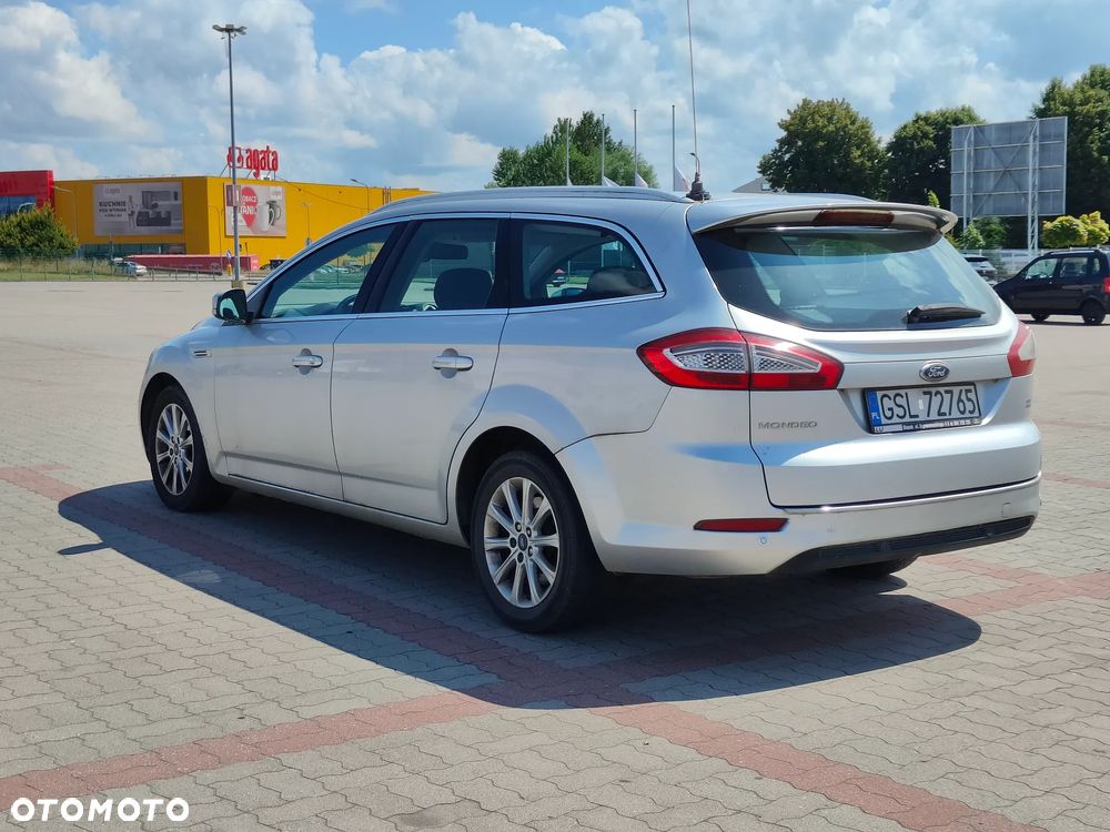 Ford Mondeo - 8
