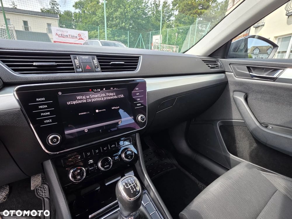 Skoda Superb 1.5 TSI ACT Ambition - 18