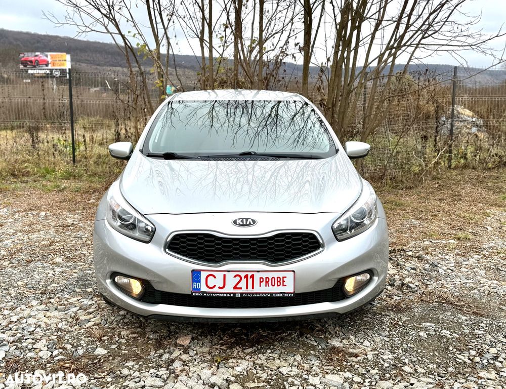 Kia Ceed Cee'd 1.4 DSL STAR - 3
