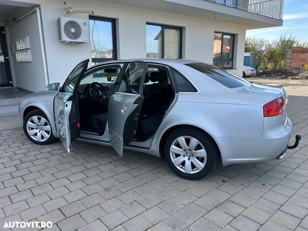 Audi A4 Avant 2.0 TDI - 12
