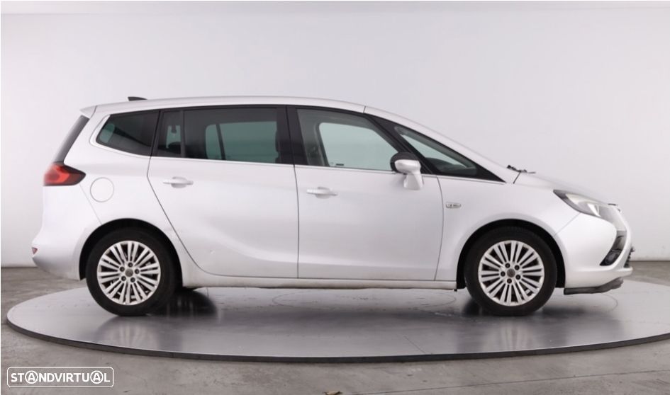 Opel Zafira 1.6 CDTi Cosmo - 8