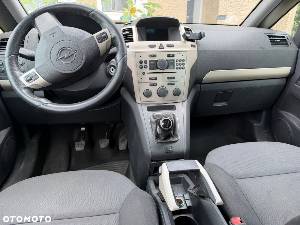 Opel Zafira 1.8 Essentia - 5