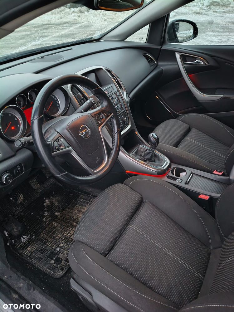 Opel Astra - 10
