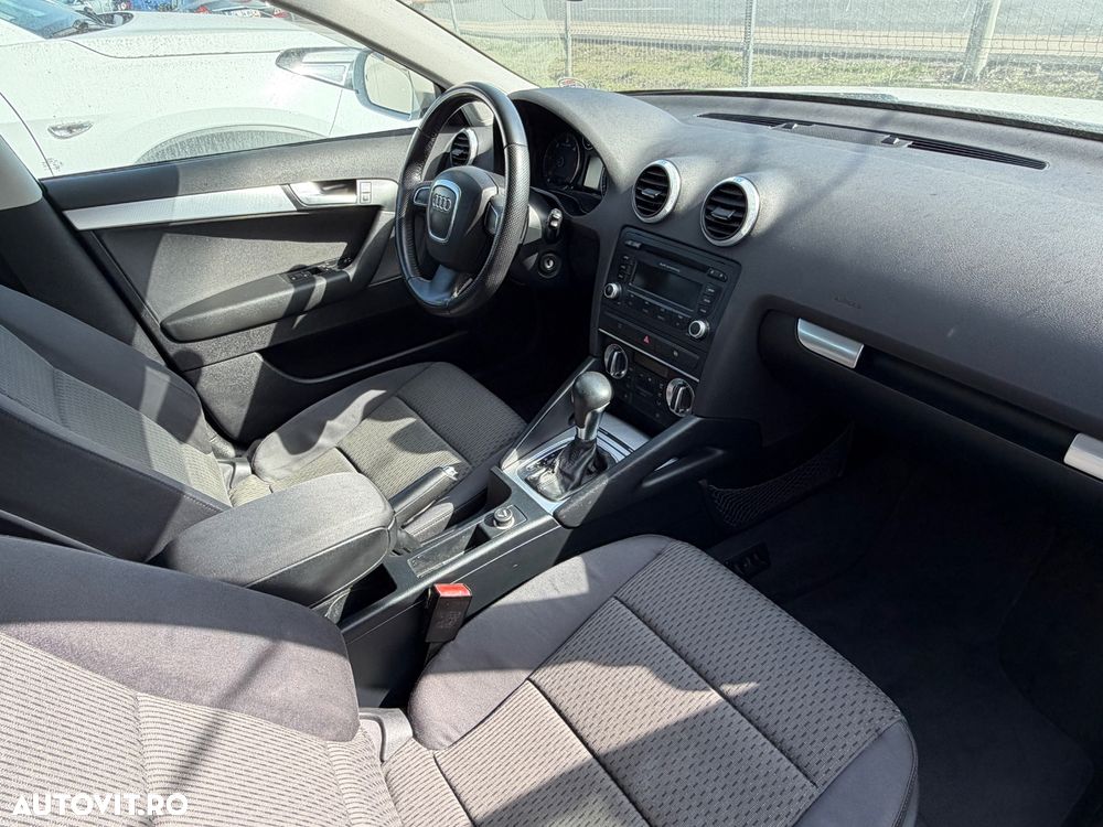 Audi A3 2.0 TDI ack DSG Ambition - 26