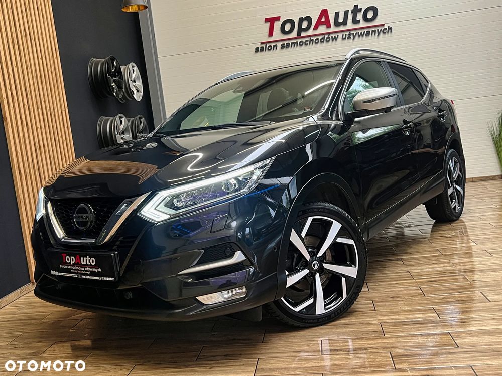 Nissan Qashqai 1.2 DIG-T TEKNA+ - 1