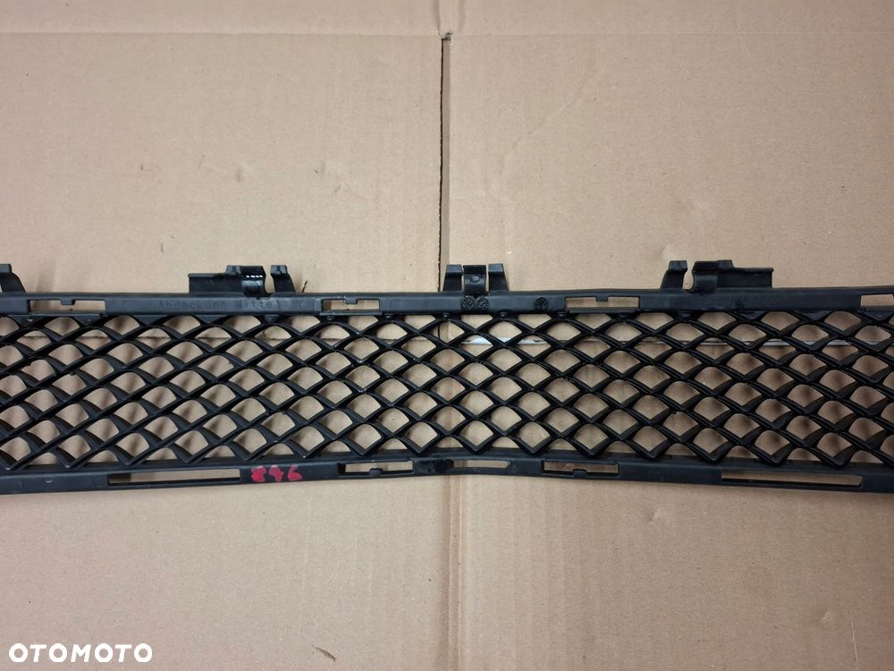 kratka środkowa zderzaka mercedes e klasa w213 213 oryginał - 10