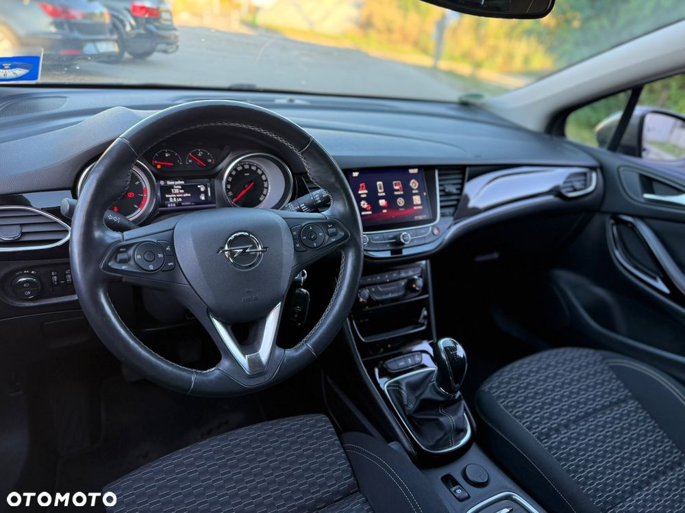 Opel Astra 1.4 Turbo Active - 11
