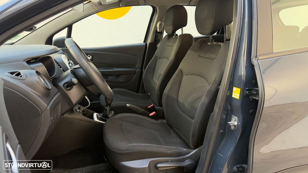 Renault Captur - 10