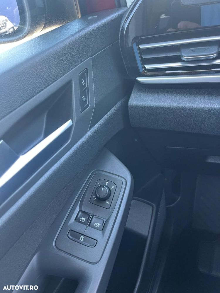 Ford Tourneo Connect - 18